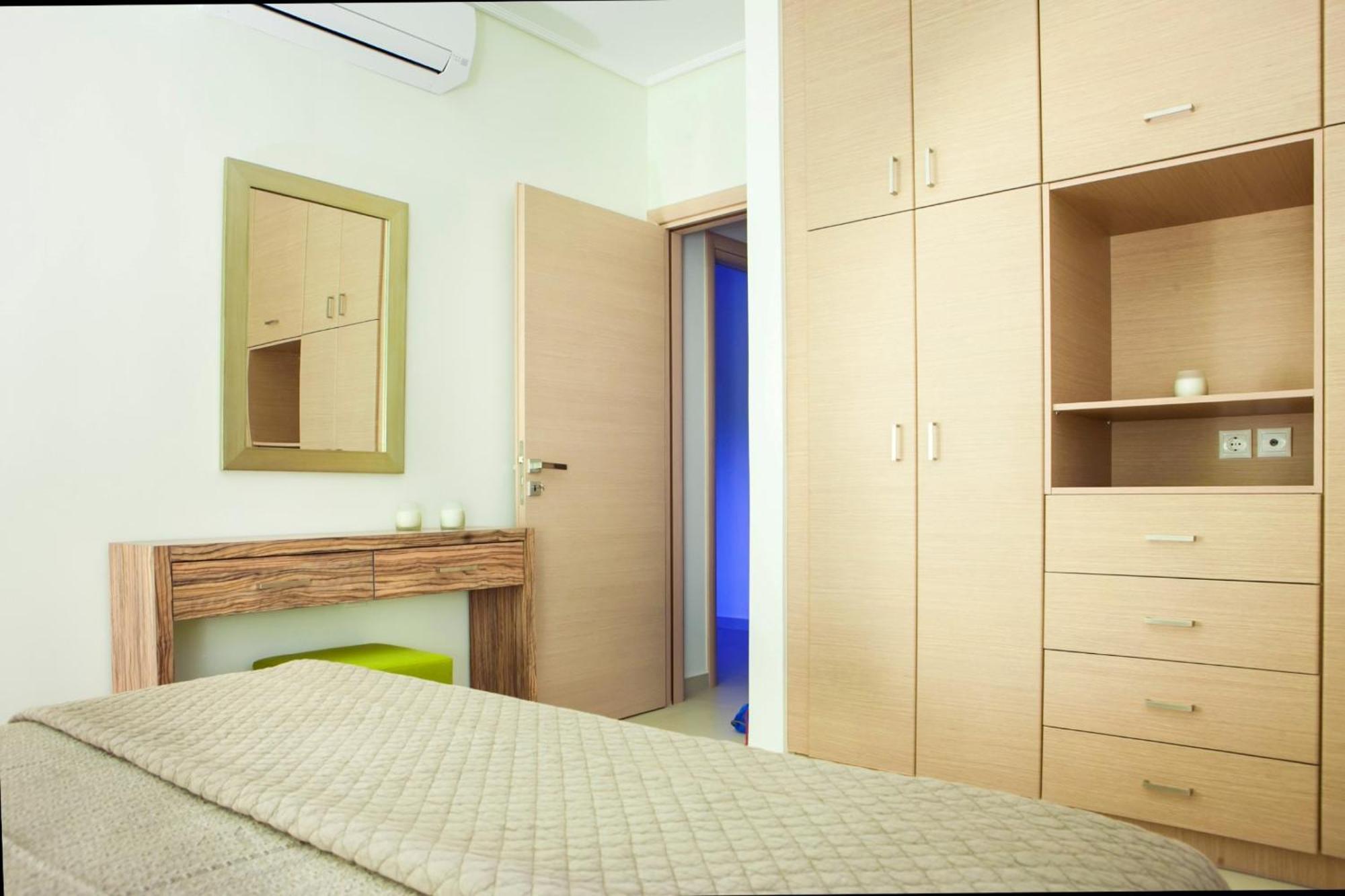 Meliti Waterfront Suites Karavomylos Exteriér fotografie