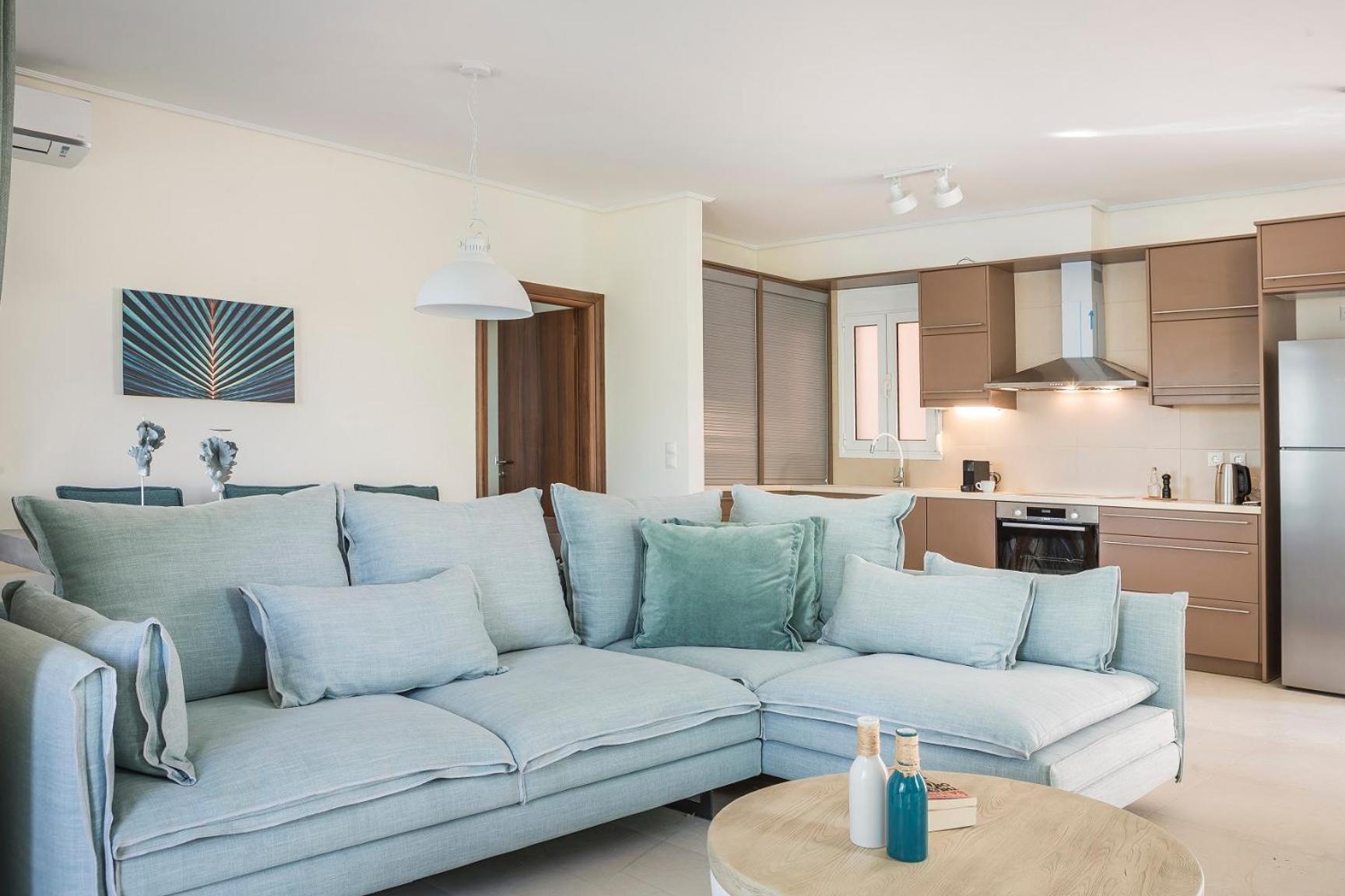 Meliti Waterfront Suites Karavomylos Exteriér fotografie