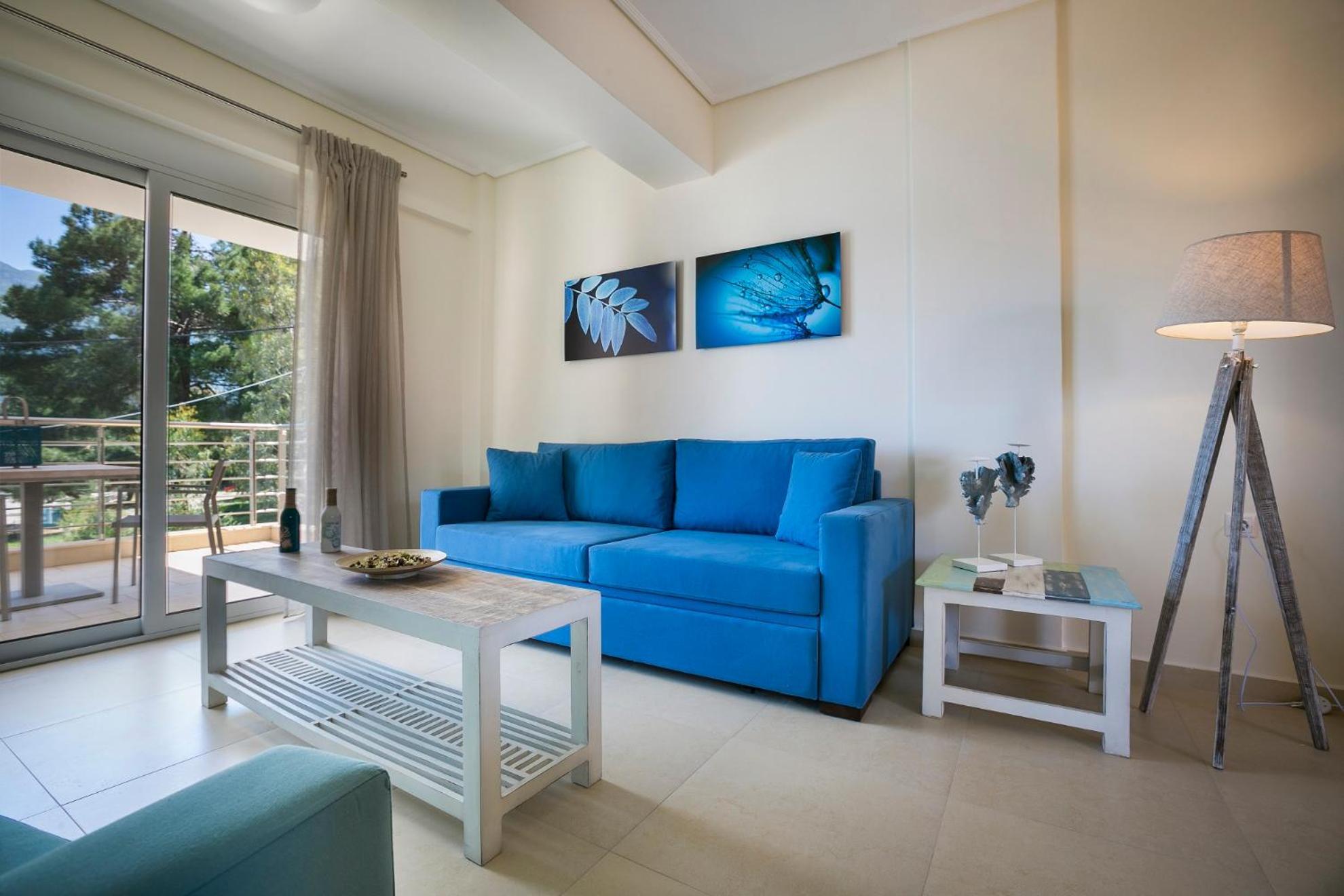 Meliti Waterfront Suites Karavomylos Exteriér fotografie